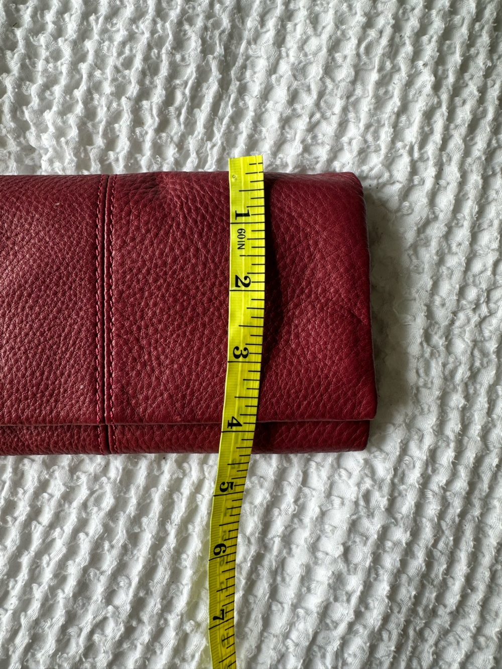 HOBO Keen Continental Wallet Red Pebbled Leather Trifold Organizer Clutch RFID - Picture 9 of 9